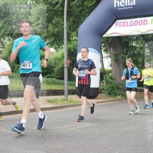 29.06.2025 - hella hamburg halbmarathon KatJ http://msf.ph/oto/8330533 29.06.2025 10:47:01 Zwischen KM18-KM19 1681, 2091, 2363, 3169, 3698, 4013, 5347, 6757 meine-sportfotos.de