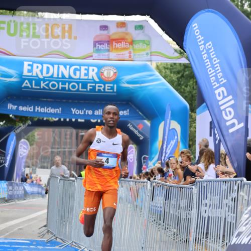 29.06.2025 - hella hamburg halbmarathon Strokosch-Dieckow http://msf.ph/oto/8330541 29.06.2025 10:01:54 Ziel 4 meine-sportfotos.de