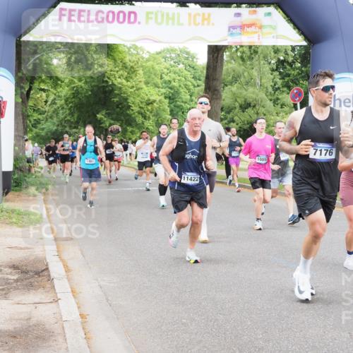29.06.2025 - hella hamburg halbmarathon MichiJ http://msf.ph/oto/8330585 29.06.2025 10:38:05 Zwischen KM18-KM19 1461, 1466, 1817, 2411, 2823, 4346, 5087, 5336, 7176, 7224, 7583, 8689, 10057, 10371, 11422, 12235, 12450, 12545, 13051, 13609, 16653, 16732, 16907, 18884, 19007 meine-sportfotos.de