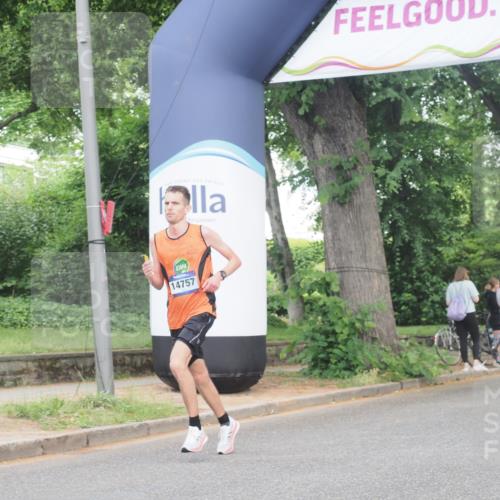 29.06.2025 - hella hamburg halbmarathon KatJ http://msf.ph/oto/8330586 29.06.2025 10:17:19 Zwischen KM18-KM19 5344 meine-sportfotos.de