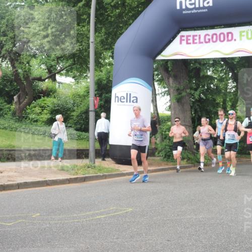 29.06.2025 - hella hamburg halbmarathon KatJ http://msf.ph/oto/8330862 29.06.2025 10:47:06 Zwischen KM18-KM19 2167, 3169, 3698, 5347, 8749 meine-sportfotos.de