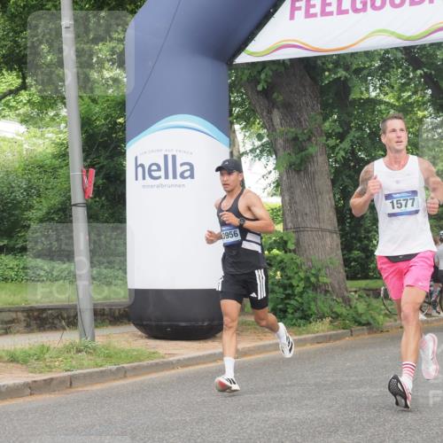 29.06.2025 - hella hamburg halbmarathon KatJ http://msf.ph/oto/8332695 29.06.2025 10:17:31 Zwischen KM18-KM19 1577 meine-sportfotos.de
