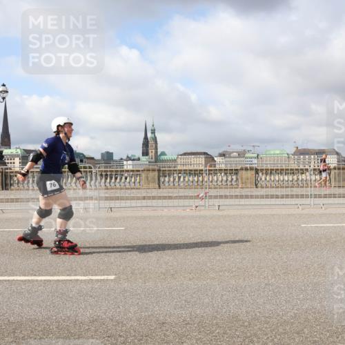 29.06.2025 - hella hamburg halbmarathon Lena Gebhardt http://msf.ph/oto/8332823 29.06.2025 09:08:41 Lombardsbrücke 76 meine-sportfotos.de