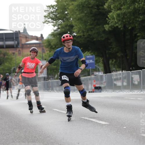 29.06.2025 - hella hamburg halbmarathon Jannik Wohlers http://msf.ph/oto/8333241 29.06.2025 09:01:37 Lombardsbrücke  meine-sportfotos.de