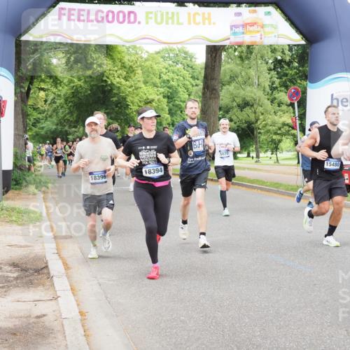 29.06.2025 - hella hamburg halbmarathon MichiJ http://msf.ph/oto/8333530 29.06.2025 10:38:35 Zwischen KM18-KM19 2670, 4077, 5018, 5399, 5820, 7397, 7943, 8989, 9057, 13403, 13726, 13976, 14626, 15480, 15871, 16291, 16716, 17823, 18394 meine-sportfotos.de