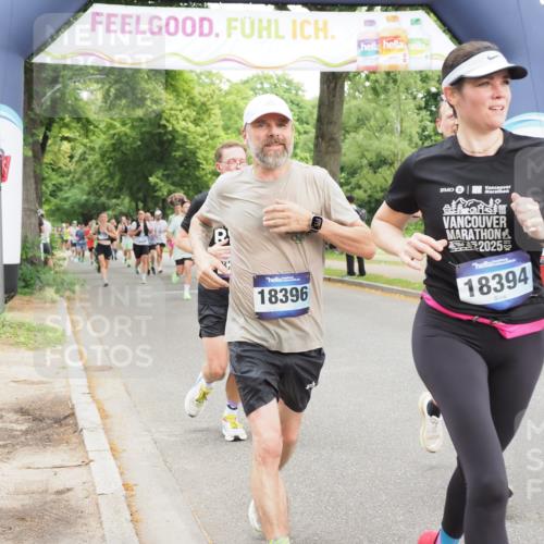 29.06.2025 - hella hamburg halbmarathon MichiJ http://msf.ph/oto/8333699 29.06.2025 10:38:36 Zwischen KM18-KM19 2670, 5018, 5399, 5820, 7397, 7943, 8205, 8989, 9057, 9793, 13403, 13726, 13976, 14626, 15480, 15871, 16291, 16716, 17823, 18394 meine-sportfotos.de