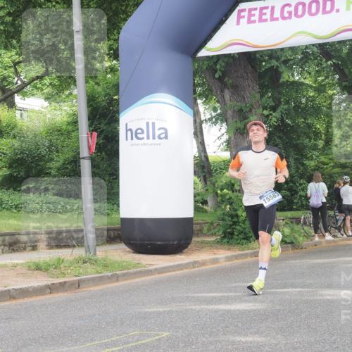 29.06.2025 - hella hamburg halbmarathon KatJ http://msf.ph/oto/8333907 29.06.2025 10:17:37 Zwischen KM18-KM19 1577 meine-sportfotos.de