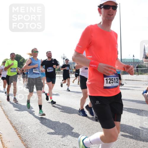 29.06.2025 - hella hamburg halbmarathon Lena Gebhardt http://msf.ph/oto/8333991 29.06.2025 10:00:30 Lombardsbrücke 4767, 11527, 18117, 5643, 485, 244, 12512, 10797, 9622, 1019, 1125, 1180, 1239, 1264, 1526, 1544, 1568, 1583, 1611, 1681, 2027, 2086, 2099, 2159, 2236, 2346, 2426, 2447, 2474, 2582, 2584, 2606, 2652, 2730, 2982, 3042, 3059, 3141, 3177, 3181, 3319, 3400, 3794, 3861, 3898, 3983, 4013, 4419, 4579, 4594, 4632, 4767, 4796, 4813, 4940, 4945, 5272, 5643, 5728, 6082, 6084, 6104, 6138, 6220, 6260, 6443, 6470, 6581, 8478, 9553, 9555, 9577, 10599 meine-sportfotos.de