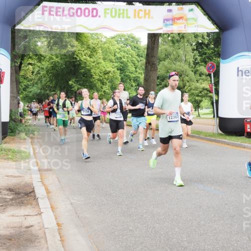 29.06.2025 - hella hamburg halbmarathon MichiJ http://msf.ph/oto/8334001 29.06.2025 10:38:40 Zwischen KM18-KM19 5018, 5399, 5820, 7134, 7397, 8205, 9057, 9093, 9476, 9739, 9793, 10603, 10891, 11124, 11791, 12367, 13403, 13707, 15480, 16716, 17129, 17823, 18006, 18394 meine-sportfotos.de