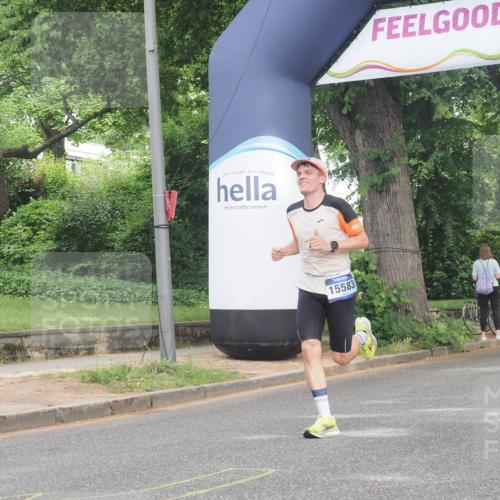 29.06.2025 - hella hamburg halbmarathon KatJ http://msf.ph/oto/8334029 29.06.2025 10:17:37 Zwischen KM18-KM19 1577 meine-sportfotos.de