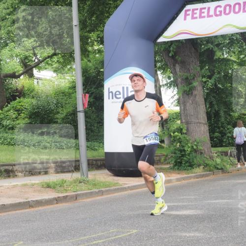 29.06.2025 - hella hamburg halbmarathon KatJ http://msf.ph/oto/8334065 29.06.2025 10:17:37 Zwischen KM18-KM19 1577 meine-sportfotos.de