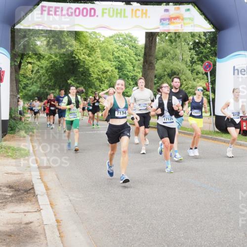 29.06.2025 - hella hamburg halbmarathon MichiJ http://msf.ph/oto/8334093 29.06.2025 10:38:41 Zwischen KM18-KM19 5018, 5399, 5820, 7134, 8205, 9057, 9093, 9476, 9739, 9793, 10215, 10603, 10891, 11124, 11791, 12367, 13403, 13707, 15480, 16716, 17129, 18006 meine-sportfotos.de