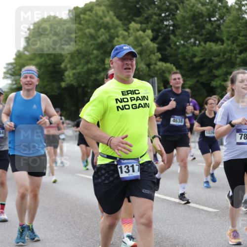 29.06.2025 - hella hamburg halbmarathon Jannik Wohlers http://msf.ph/oto/8334168 29.06.2025 10:40:41 Lombardsbrücke 1317, 1731, 2805, 4234, 4412, 4638, 4774, 4775, 5086, 5225, 5549, 6088, 6098, 6474, 6842, 7661, 7829, 8385, 8751, 8769, 8878, 9009, 9237, 9962, 10269, 10407, 10644, 10835, 11053, 11759, 11851, 13168, 13778, 13848, 14253, 14553, 14776, 15076, 15953, 16297, 16454, 16802, 16981, 17233, 17234, 17872, 17879, 18142, 18494, 18580, 18844 meine-sportfotos.de