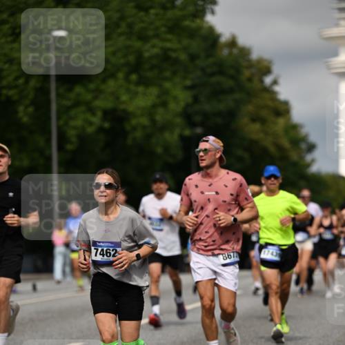 29.06.2025 - hella hamburg halbmarathon Dr. Thomas Lammeyer http://msf.ph/oto/8334343 29.06.2025 10:17:51 Kennedybrücke 1194, 1747, 1939, 2721, 2891, 2904, 4001, 4032, 4795, 4962, 5631, 5719, 6089, 7462, 7913, 8673, 9141, 9612, 9631, 9886, 10442, 10443 meine-sportfotos.de