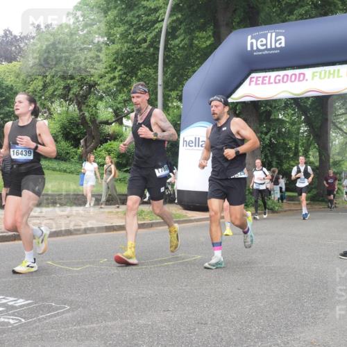 29.06.2025 - hella hamburg halbmarathon KatJ http://msf.ph/oto/8334380 29.06.2025 10:47:37 Zwischen KM18-KM19 1364, 1453, 1653, 2086, 3097, 4068, 6921, 7033 meine-sportfotos.de