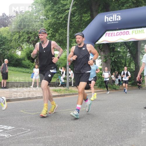 29.06.2025 - hella hamburg halbmarathon KatJ http://msf.ph/oto/8334442 29.06.2025 10:47:38 Zwischen KM18-KM19 1453, 1653, 2086, 3097, 4068, 6921, 7033 meine-sportfotos.de