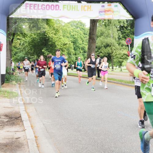 29.06.2025 - hella hamburg halbmarathon MichiJ http://msf.ph/oto/8334500 29.06.2025 10:38:44 Zwischen KM18-KM19 1366, 7134, 8205, 8856, 9093, 9476, 9739, 9793, 10215, 10603, 10891, 11124, 11791, 12367, 13707, 17129, 18006 meine-sportfotos.de