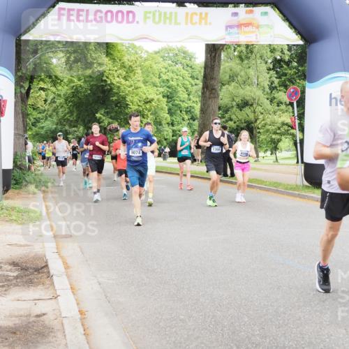 29.06.2025 - hella hamburg halbmarathon MichiJ http://msf.ph/oto/8334508 29.06.2025 10:38:44 Zwischen KM18-KM19 1366, 7134, 8205, 8856, 9093, 9476, 9739, 9793, 10215, 10603, 10891, 11124, 11791, 12367, 13707, 17129, 18006 meine-sportfotos.de