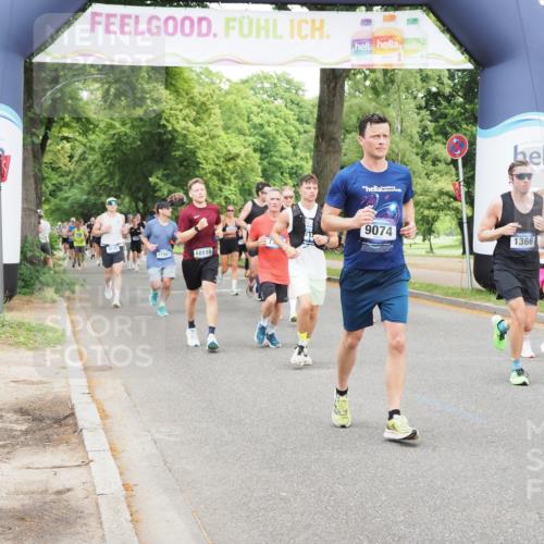 29.06.2025 - hella hamburg halbmarathon MichiJ http://msf.ph/oto/8334624 29.06.2025 10:38:46 Zwischen KM18-KM19 1366, 7134, 7369, 8371, 8856, 9074, 9093, 9476, 9739, 10115, 10215, 10603, 11124, 11214, 11791, 13707, 16591, 17129, 18006 meine-sportfotos.de