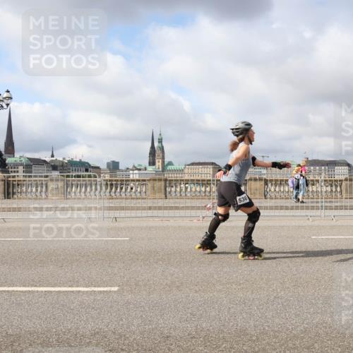 29.06.2025 - hella hamburg halbmarathon Lena Gebhardt http://msf.ph/oto/8334670 29.06.2025 09:08:57 Lombardsbrücke 1989 meine-sportfotos.de
