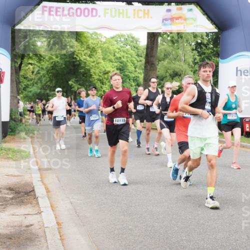 29.06.2025 - hella hamburg halbmarathon MichiJ http://msf.ph/oto/8334731 29.06.2025 10:38:47 Zwischen KM18-KM19 1366, 4140, 7369, 8371, 8856, 9074, 9093, 9476, 9739, 10115, 10215, 10603, 11124, 11214, 11791, 16591, 17129, 18006 meine-sportfotos.de