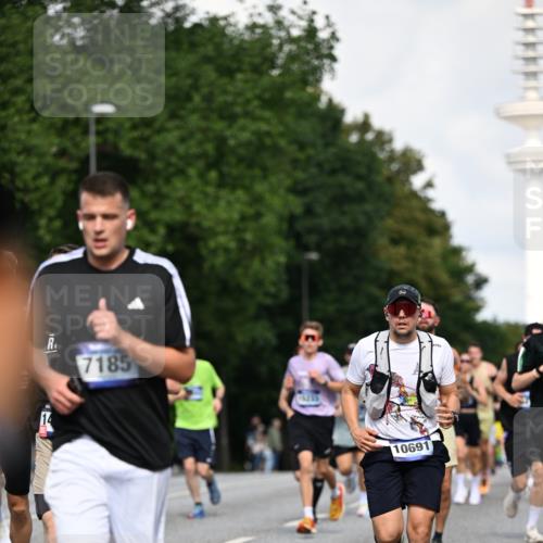 29.06.2025 - hella hamburg halbmarathon Dr. Thomas Lammeyer http://msf.ph/oto/8334852 29.06.2025 09:55:54 Kennedybrücke 1057, 1139, 1169, 1512, 1569, 1604, 3305, 3618, 4565, 4871, 4915, 5007, 5011, 5047, 5231, 5336, 5690, 6373, 6700, 6711, 7185, 7710, 8564, 8852, 9444, 9547, 10493, 10691, 10741, 11062 meine-sportfotos.de