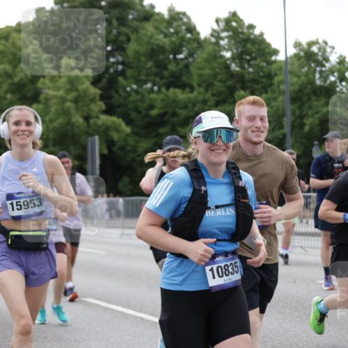 29.06.2025 - hella hamburg halbmarathon Jannik Wohlers http://msf.ph/oto/8335049 29.06.2025 10:40:47 Lombardsbrücke 1317, 1731, 2229, 2805, 3532, 3533, 4412, 4638, 5086, 5225, 5549, 5688, 5689, 5928, 6088, 6474, 7661, 7821, 7829, 8293, 8385, 8751, 8769, 8878, 8992, 9962, 10269, 10407, 10644, 10835, 11759, 11851, 13168, 13299, 13778, 13848, 14253, 14376, 14553, 14776, 15076, 15953, 16454, 16559, 16802, 16846, 16981, 17370, 17872, 17879, 18142, 18494, 18580, 18844, 18888 meine-sportfotos.de