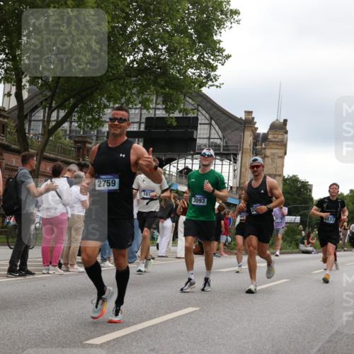 29.06.2025 - hella hamburg halbmarathon Yannick Fuchs http://msf.ph/oto/8335065 29.06.2025 10:51:53 20KM 1595, 1611, 2025, 2488, 2606, 2759, 2806, 2840, 2883, 2907, 3093, 3141, 3859, 4319, 4426, 4467, 4502, 4579, 4632, 4833, 5341, 5926, 6104, 6281, 6302, 6531, 6595, 7138, 7189, 8322, 8585, 9316, 9485, 10599, 10788, 11645, 12585, 13465, 13816, 13880, 14266, 14571, 15217, 15229, 16517, 16531, 17405, 17415, 17455, 17543, 18068, 18180, 18492, 18501, 18587, 18762, 18891 meine-sportfotos.de