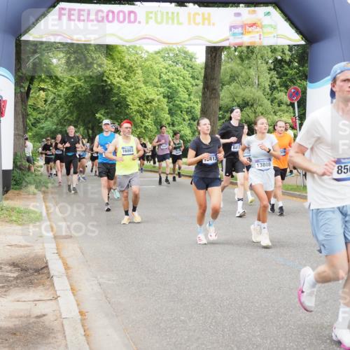 29.06.2025 - hella hamburg halbmarathon MichiJ http://msf.ph/oto/8335075 29.06.2025 10:38:55 Zwischen KM18-KM19 1335, 2955, 3258, 4140, 4297, 4404, 5102, 8413, 8508, 8930, 11459, 11512, 13808, 17033, 17962, 17978, 17997, 18413, 18475 meine-sportfotos.de