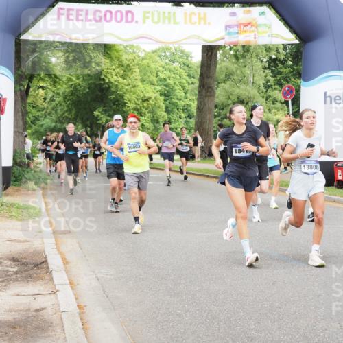 29.06.2025 - hella hamburg halbmarathon MichiJ http://msf.ph/oto/8335125 29.06.2025 10:38:55 Zwischen KM18-KM19 1335, 2955, 3258, 4140, 4297, 4404, 5102, 8413, 8508, 8930, 11459, 11512, 13808, 17033, 17962, 17978, 17997, 18413, 18475 meine-sportfotos.de