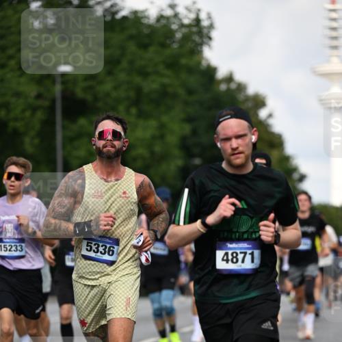 29.06.2025 - hella hamburg halbmarathon Dr. Thomas Lammeyer http://msf.ph/oto/8335812 29.06.2025 09:55:57 Kennedybrücke 1057, 1139, 1169, 1512, 1604, 3305, 3618, 4565, 4871, 4915, 5007, 5011, 5231, 5336, 6373, 6700, 6711, 7185, 7710, 7961, 8564, 8852, 9444, 9547, 10493, 10691, 10741, 11062 meine-sportfotos.de