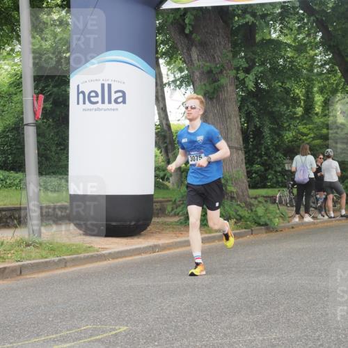 29.06.2025 - hella hamburg halbmarathon KatJ http://msf.ph/oto/8336160 29.06.2025 10:18:07 Zwischen KM18-KM19 1953, 3075 meine-sportfotos.de