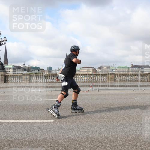 29.06.2025 - hella hamburg halbmarathon Lena Gebhardt http://msf.ph/oto/8336544 29.06.2025 09:09:02 Lombardsbrücke 78 meine-sportfotos.de