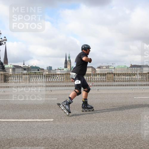29.06.2025 - hella hamburg halbmarathon Lena Gebhardt http://msf.ph/oto/8336661 29.06.2025 09:09:02 Lombardsbrücke 78 meine-sportfotos.de
