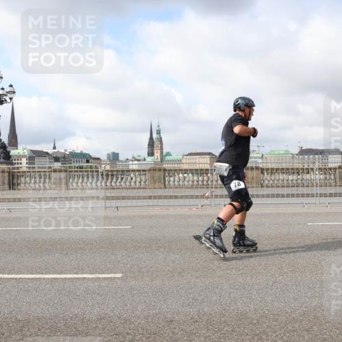 29.06.2025 - hella hamburg halbmarathon Lena Gebhardt http://msf.ph/oto/8336846 29.06.2025 09:09:02 Lombardsbrücke 78 meine-sportfotos.de