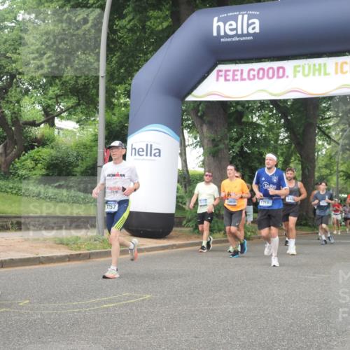 29.06.2025 - hella hamburg halbmarathon KatJ http://msf.ph/oto/8337516 29.06.2025 10:48:00 Zwischen KM18-KM19 3400, 3740, 5602, 5603, 5708, 6580, 6708, 7006, 7757 meine-sportfotos.de