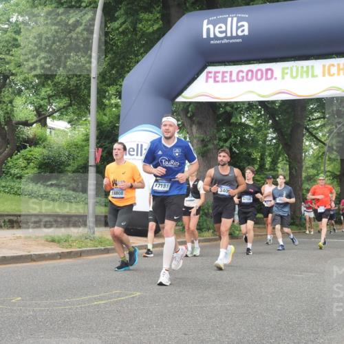 29.06.2025 - hella hamburg halbmarathon KatJ http://msf.ph/oto/8337570 29.06.2025 10:48:01 Zwischen KM18-KM19 3400, 5602, 5603, 5708, 6708, 7757 meine-sportfotos.de
