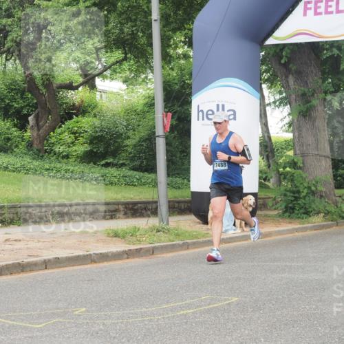 29.06.2025 - hella hamburg halbmarathon KatJ http://msf.ph/oto/8338085 29.06.2025 10:18:35 Zwischen KM18-KM19 2075 meine-sportfotos.de