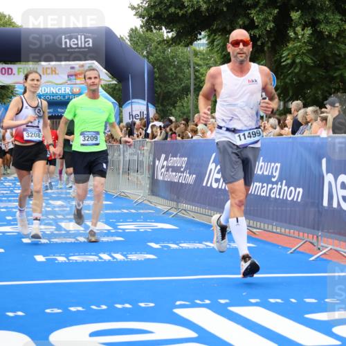 29.06.2025 - hella hamburg halbmarathon Strokosch-Dieckow http://msf.ph/oto/8338118 29.06.2025 10:54:04 Ziel 1151, 1410, 1815, 2432, 3096, 3208, 3209, 3898, 5638, 6294, 6356, 6374, 6443, 6581, 8390, 8394, 9032, 9791, 11499, 11789, 12213, 12379, 13397, 13794, 13869, 15524, 16780, 16871, 17348, 18308 meine-sportfotos.de