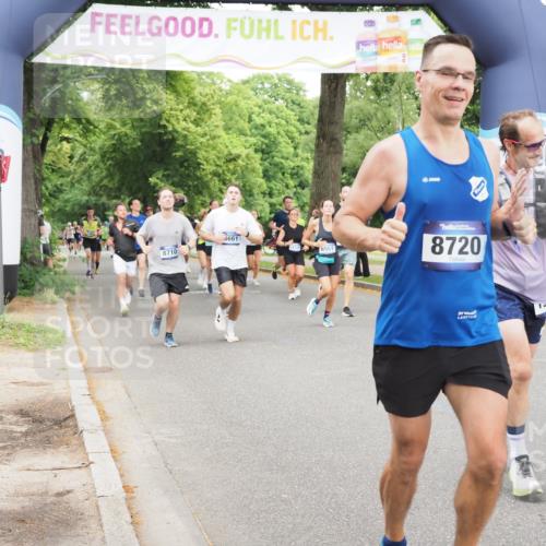 29.06.2025 - hella hamburg halbmarathon MichiJ http://msf.ph/oto/8338172 29.06.2025 10:39:28 Zwischen KM18-KM19 2396, 3426, 4558, 4635, 5032, 5116, 5607, 6562, 6776, 7724, 8661, 8720, 9082, 10529, 10811, 14865, 16929, 18820, 19208 meine-sportfotos.de