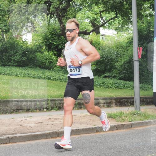 29.06.2025 - hella hamburg halbmarathon KatJ http://msf.ph/oto/8338442 29.06.2025 10:18:38 Zwischen KM18-KM19 8473 meine-sportfotos.de
