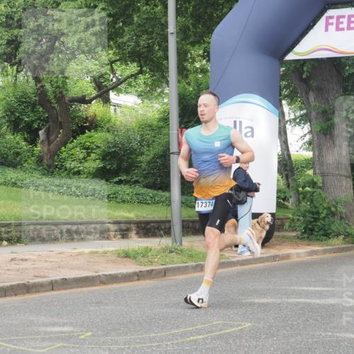 29.06.2025 - hella hamburg halbmarathon KatJ http://msf.ph/oto/8338545 29.06.2025 10:18:40 Zwischen KM18-KM19 8473 meine-sportfotos.de