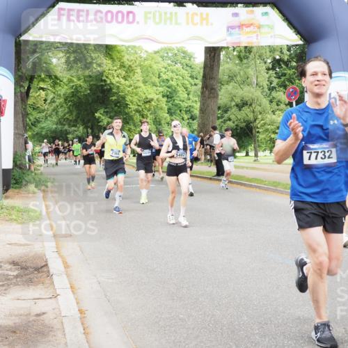 29.06.2025 - hella hamburg halbmarathon MichiJ http://msf.ph/oto/8338596 29.06.2025 10:39:32 Zwischen KM18-KM19 2364, 2396, 4558, 4814, 4839, 5032, 5482, 6562, 6657, 7178, 7724, 7732, 8661, 8710, 8720, 10529, 13792, 14300, 15831, 18249, 18820, 19208 meine-sportfotos.de