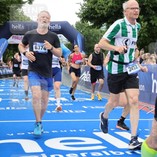 29.06.2025 - hella hamburg halbmarathon Strokosch-Dieckow http://msf.ph/oto/8338861 29.06.2025 10:53:59 Ziel 1151, 1410, 1815, 2432, 3096, 3208, 3209, 6356, 6374, 6481, 6581, 7395, 7918, 7973, 8394, 9032, 11499, 11789, 12379, 13032, 13869, 14175, 16477, 16871, 17348, 18308, 18831, 18879 meine-sportfotos.de