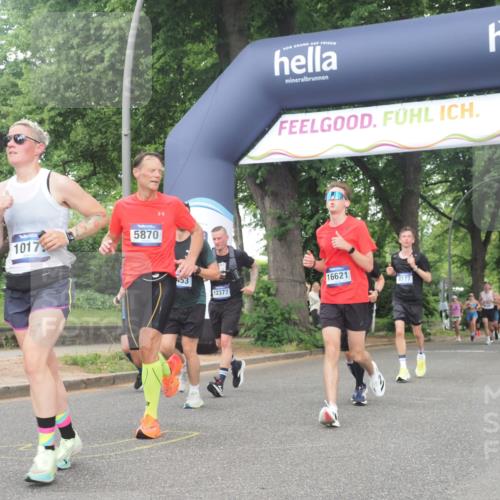 29.06.2025 - hella hamburg halbmarathon KatJ http://msf.ph/oto/8339501 29.06.2025 10:48:18 Zwischen KM18-KM19 2911, 5613, 5870, 7306, 8177, 8590 meine-sportfotos.de