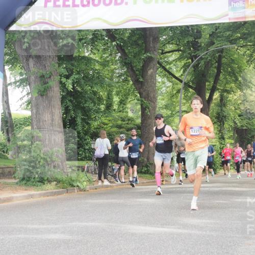 29.06.2025 - hella hamburg halbmarathon KatJ http://msf.ph/oto/8339619 29.06.2025 10:18:57 Zwischen KM18-KM19  meine-sportfotos.de