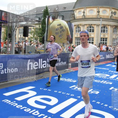29.06.2025 - hella hamburg halbmarathon Michael Strokosch http://msf.ph/oto/8339885 29.06.2025 10:51:13 Ziel 1366, 4077, 4404, 4816, 4967, 5600, 6027, 8261, 8508, 10508, 10868, 11625, 11733, 13073, 15480, 17384, 17530, 17823 meine-sportfotos.de