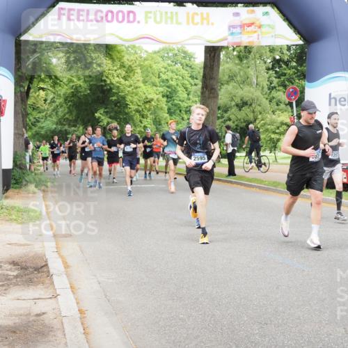 29.06.2025 - hella hamburg halbmarathon MichiJ http://msf.ph/oto/8339938 29.06.2025 10:39:50 Zwischen KM18-KM19 1257, 1657, 2814, 5008, 5020, 5093, 6198, 7383, 7475, 14198, 14286, 15427 meine-sportfotos.de