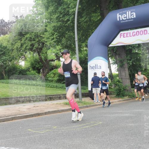 29.06.2025 - hella hamburg halbmarathon KatJ http://msf.ph/oto/8339968 29.06.2025 10:19:00 Zwischen KM18-KM19  meine-sportfotos.de