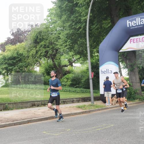 29.06.2025 - hella hamburg halbmarathon KatJ http://msf.ph/oto/8340018 29.06.2025 10:19:02 Zwischen KM18-KM19 1758, 5328 meine-sportfotos.de